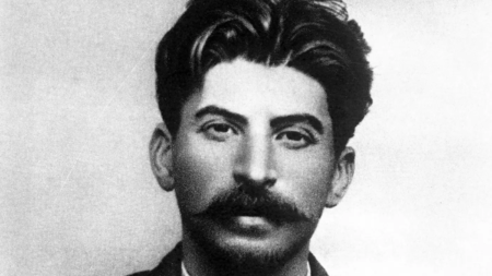 Р’ Р“СЂСѓР·РёРё СЃРЅРёРјСѓС‚ С„РёР»СЊРј Рѕ РґСЂСѓР¶Р±Рµ РЎС‚Р°Р»РёРЅР° Рё РљР°РјРѕ