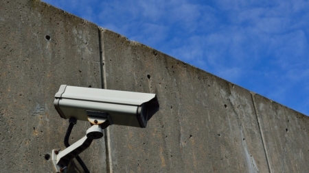 Роль та важливість вуличних камер відеоспостереження для забезпечення безпеки громадських місць