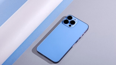 IPhone 11 на Tmall за 56990 рублей