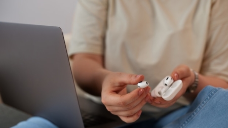 Преимущества и возможности наушников Apple AirPods 2